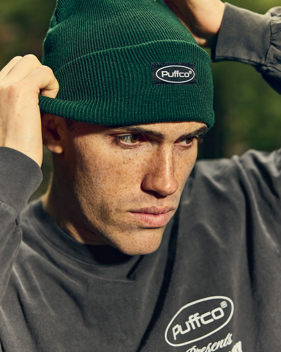puffco-brand-beanie-unisex-m-tze-forest-green image 5