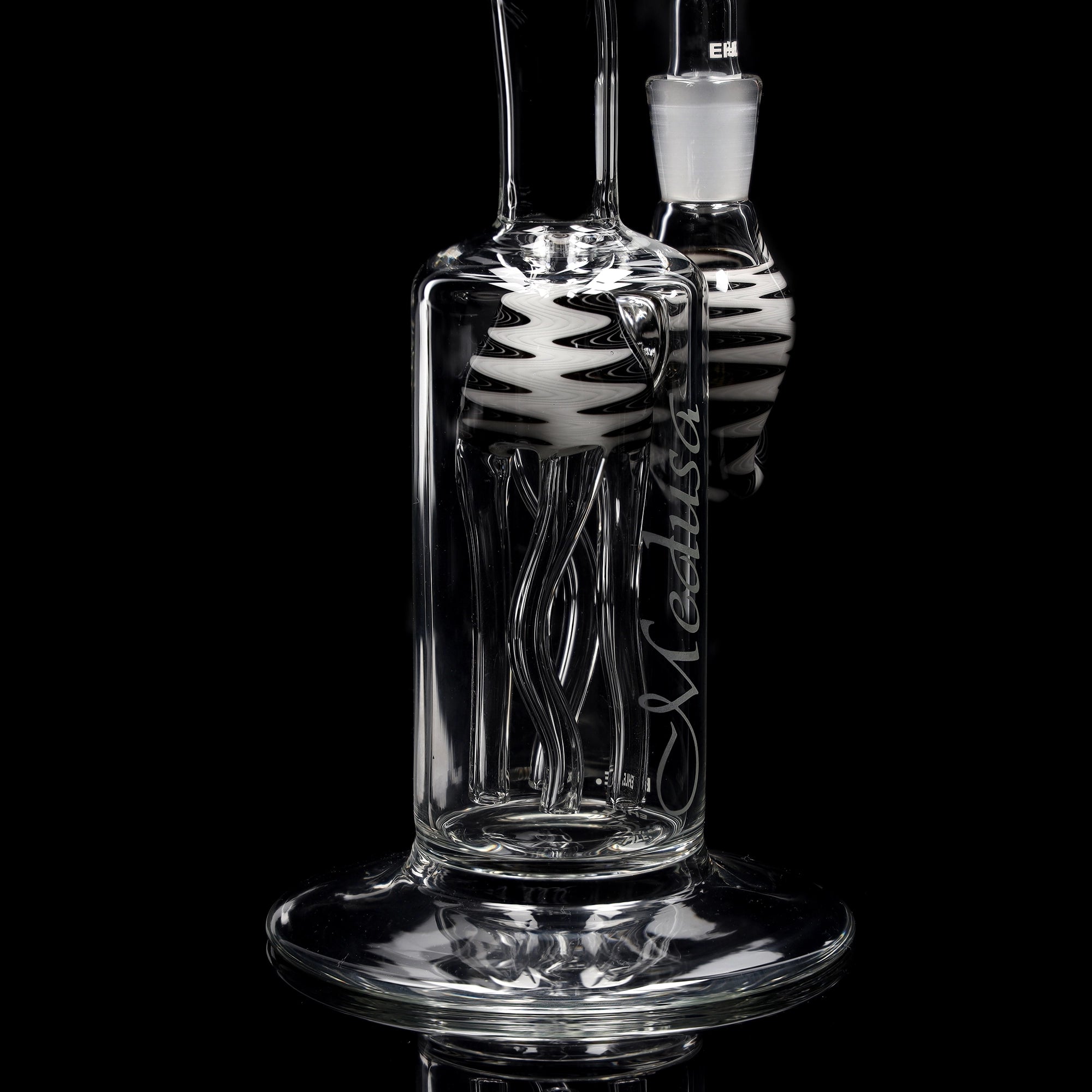 ehle-oil-rig-medusa-dab-rig-black-white image 6