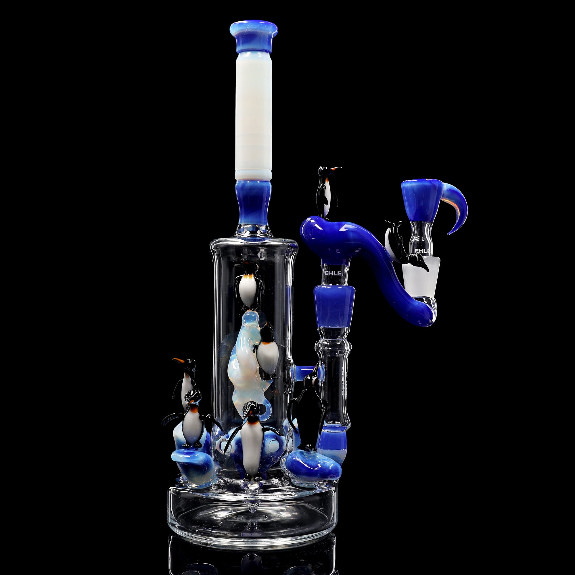 ehle-best-of-2025-april-pinguin-eisberg-bong image 6