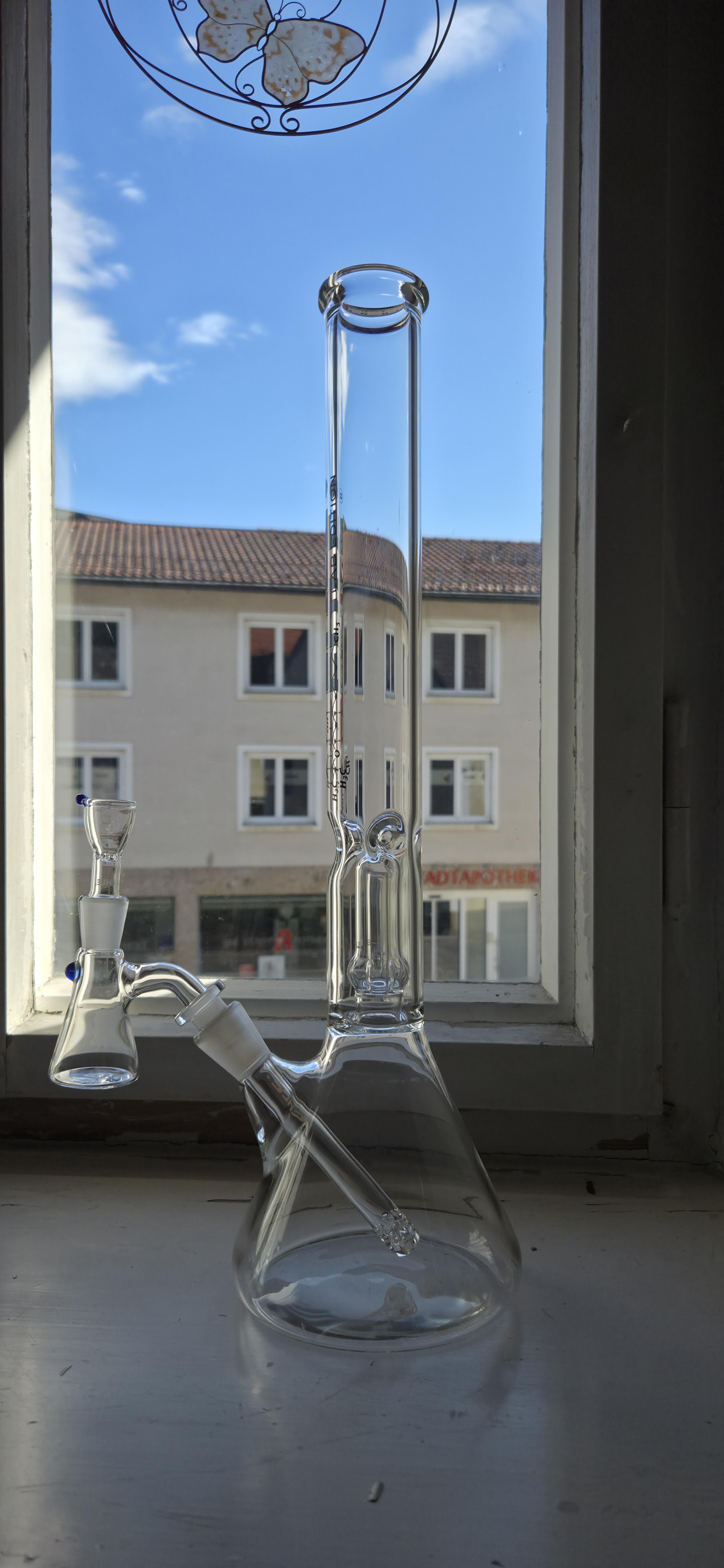 Bong bleibt ewig sauber