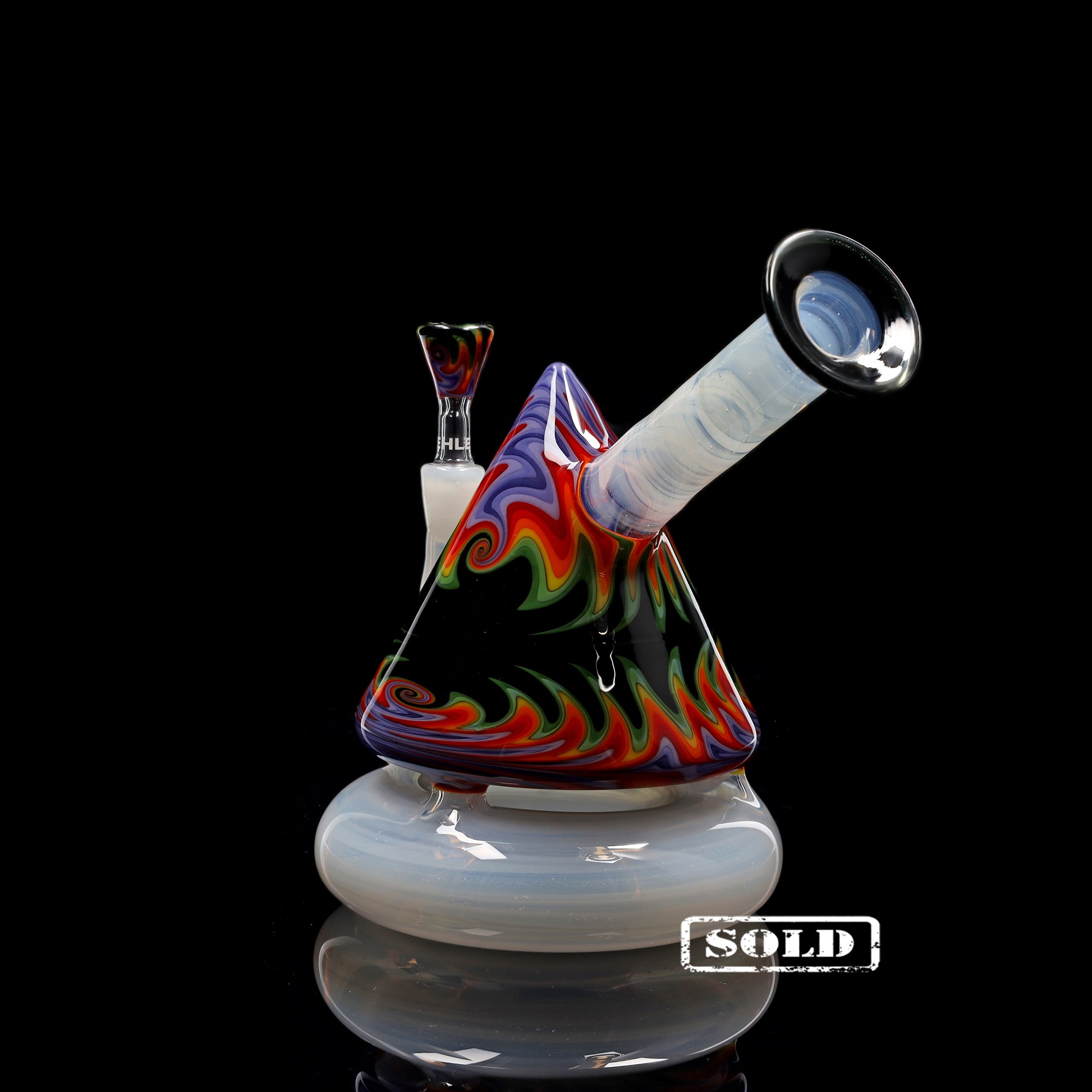 ehle-best-of-2023-november-lost-in-space-bong image 3