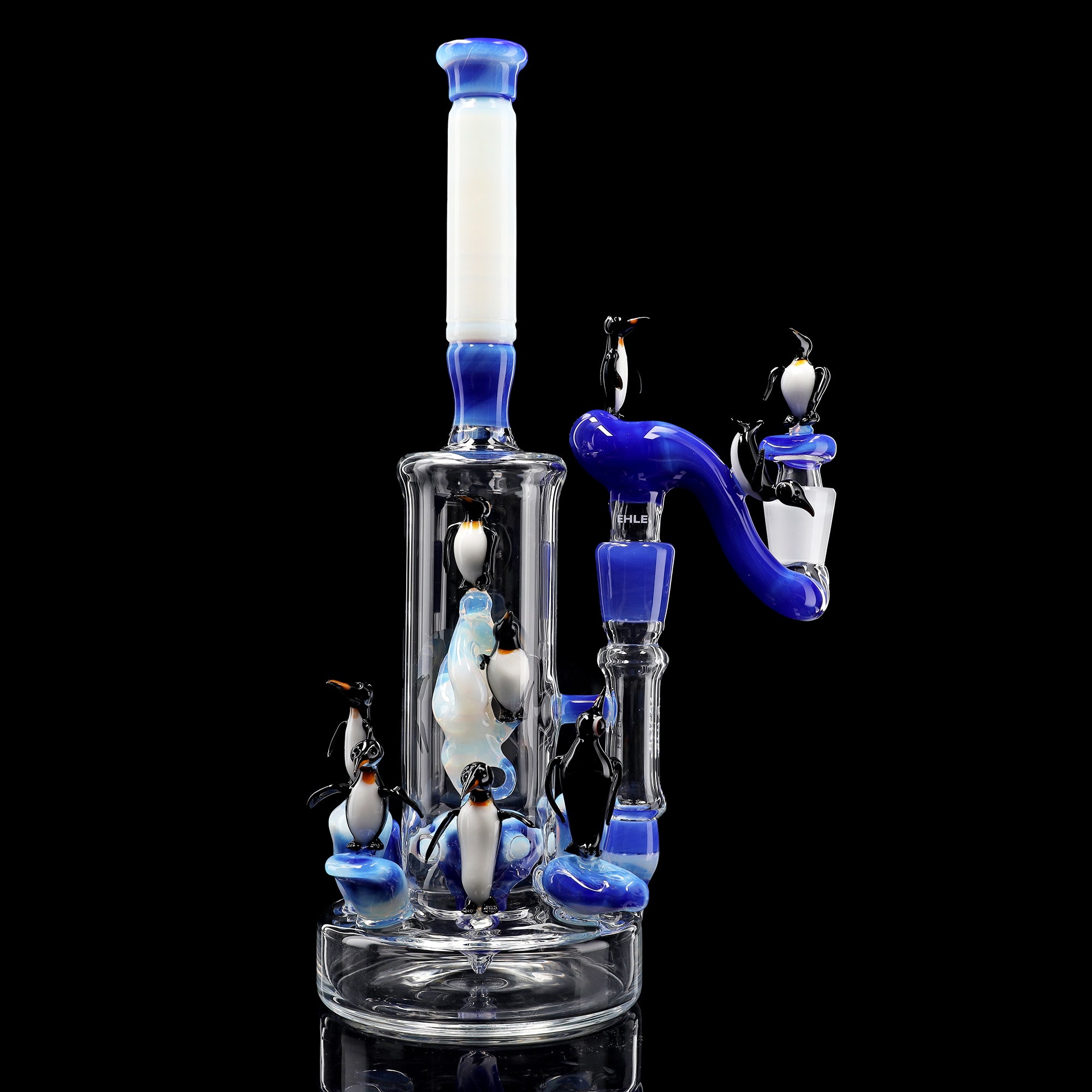 ehle-best-of-2025-april-pinguin-eisberg-bong image 4
