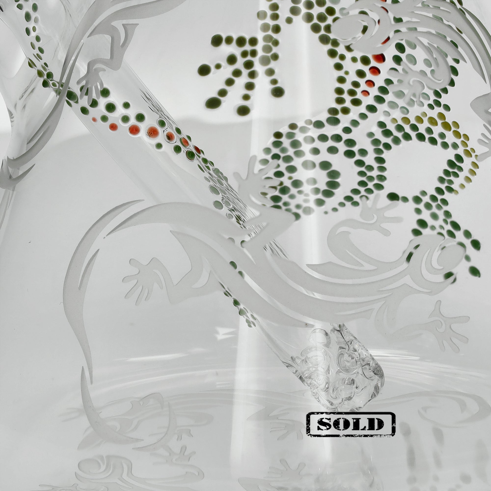 ehle-best-of-2021-august-gecko-beaker-bong-5mm image 4