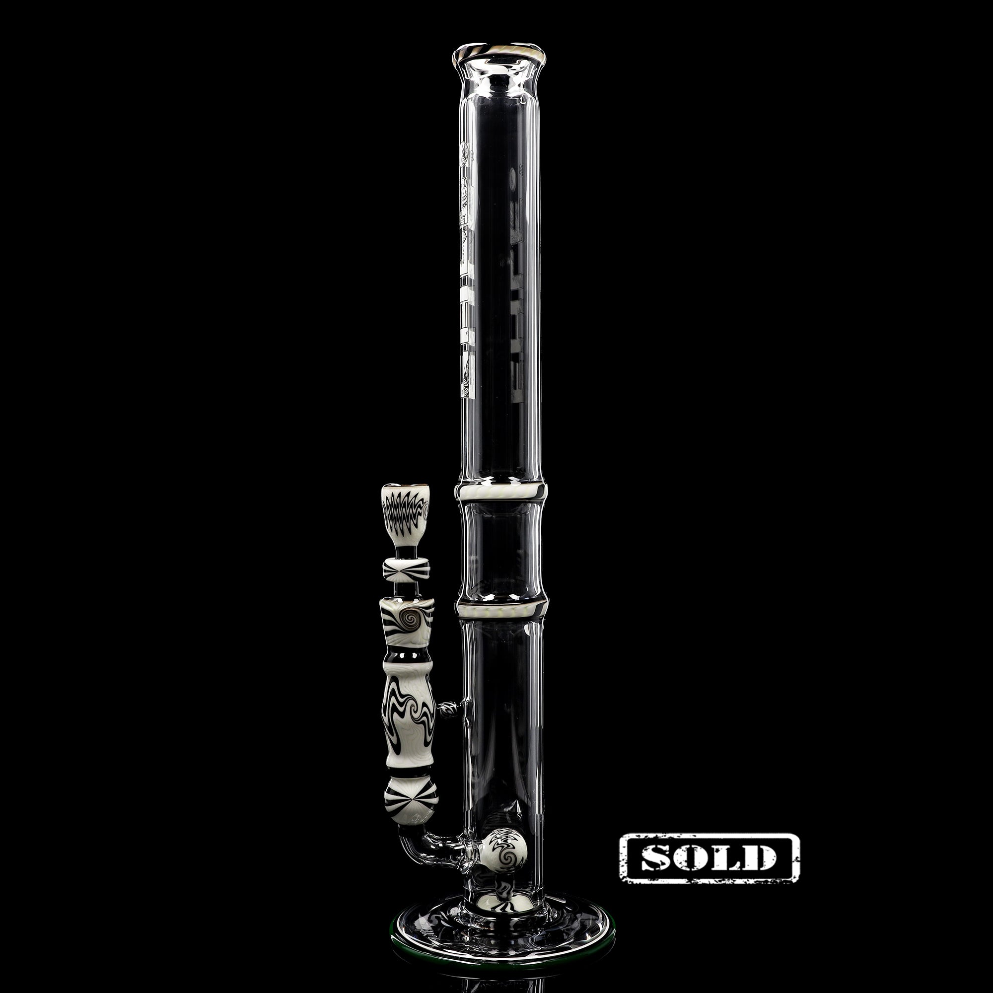 ehle-best-of-2026-januar-eclipse-bong-550mm-mit-schwarzlicht-section image 3