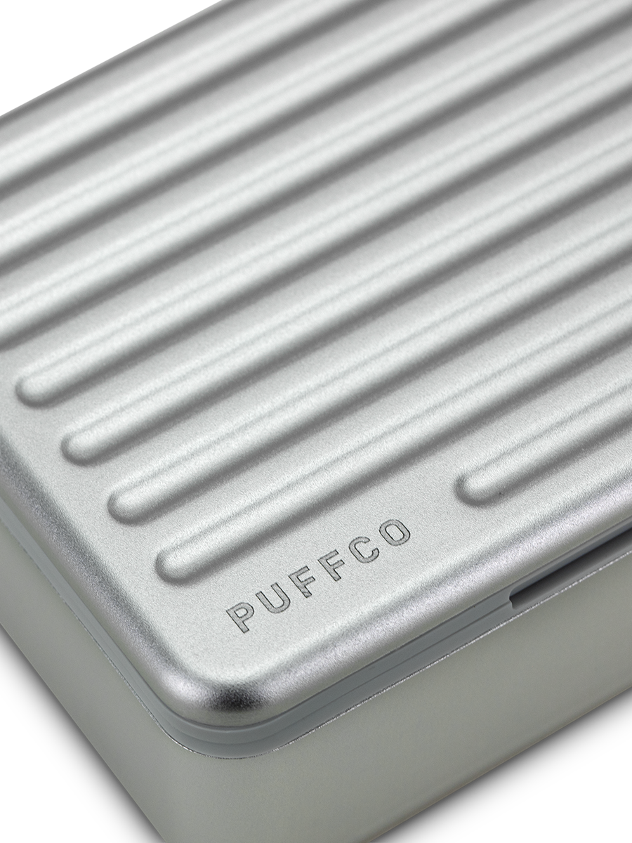 puffco-travel-case-aluminium-case-f-r-pivot image 6