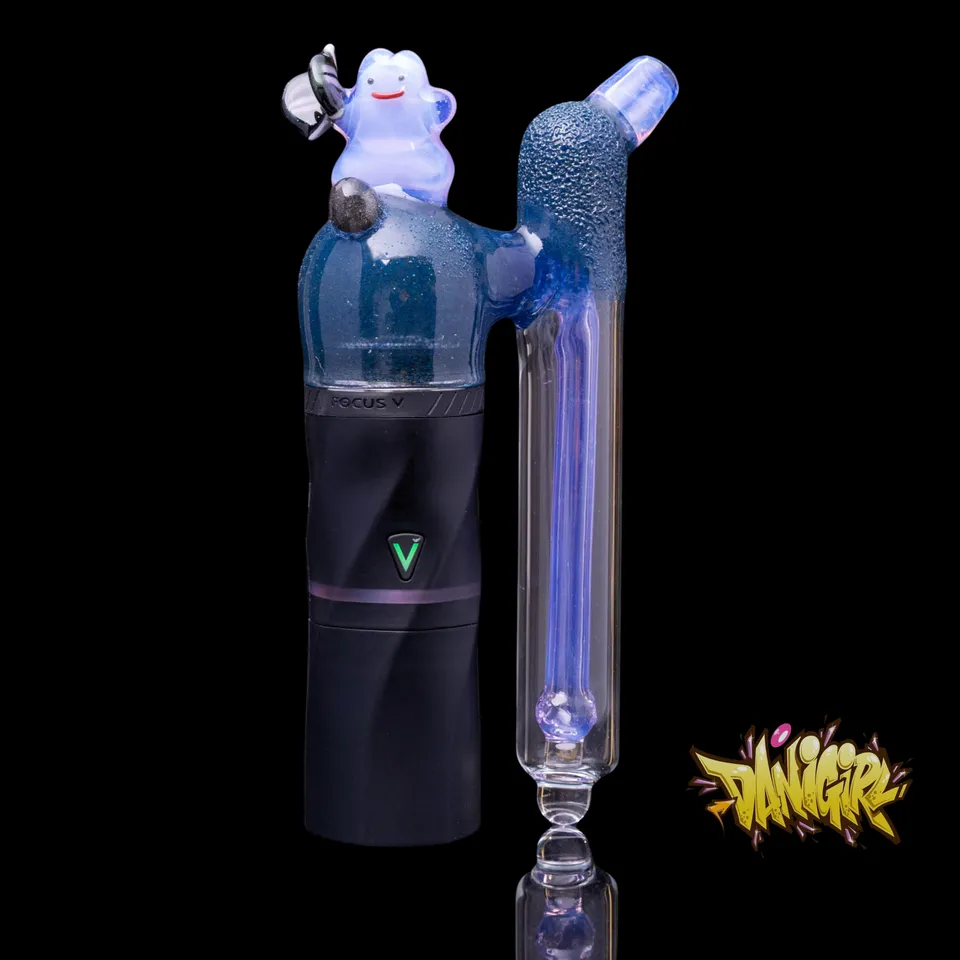 focus-v-dani-girl-glass-aeris-top-navy-ditto-bubbler-mit-opal image 1
