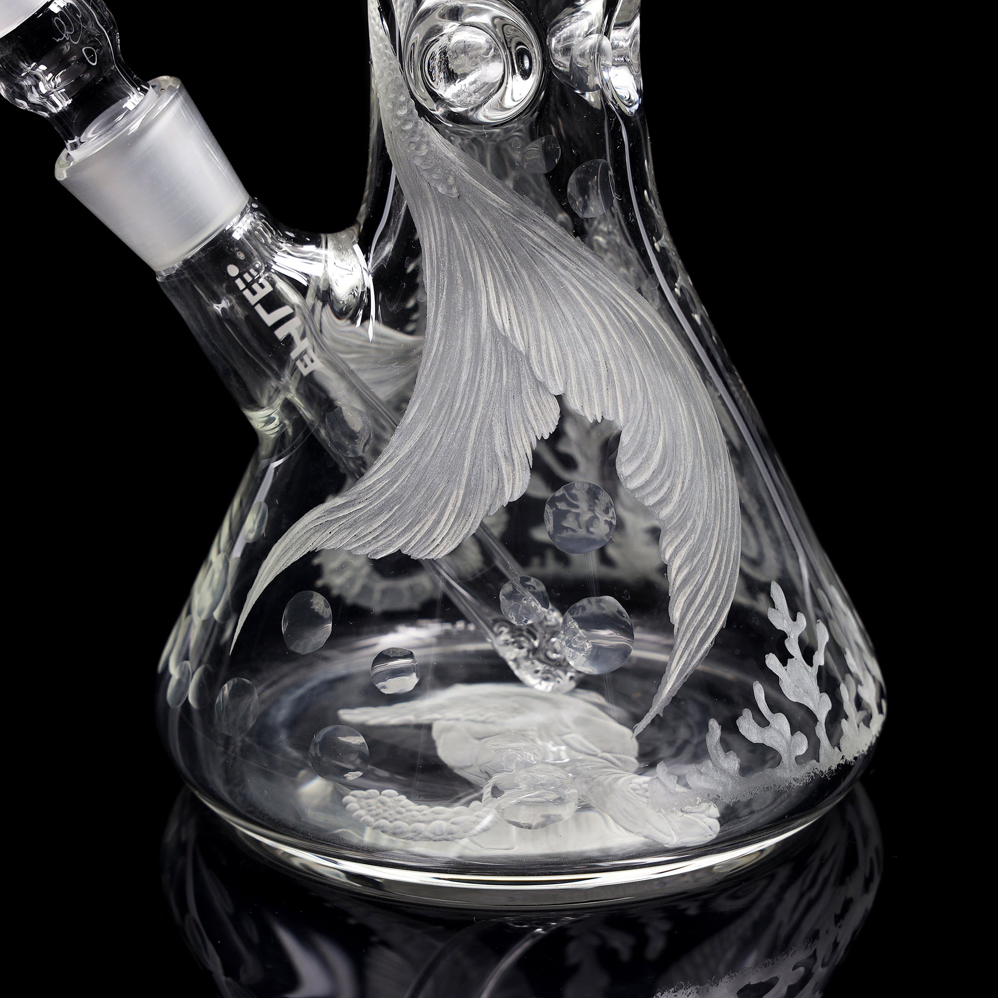 ehle-x-t-th-tibor-tam-s-meerjungfrau-collab-bong image 5