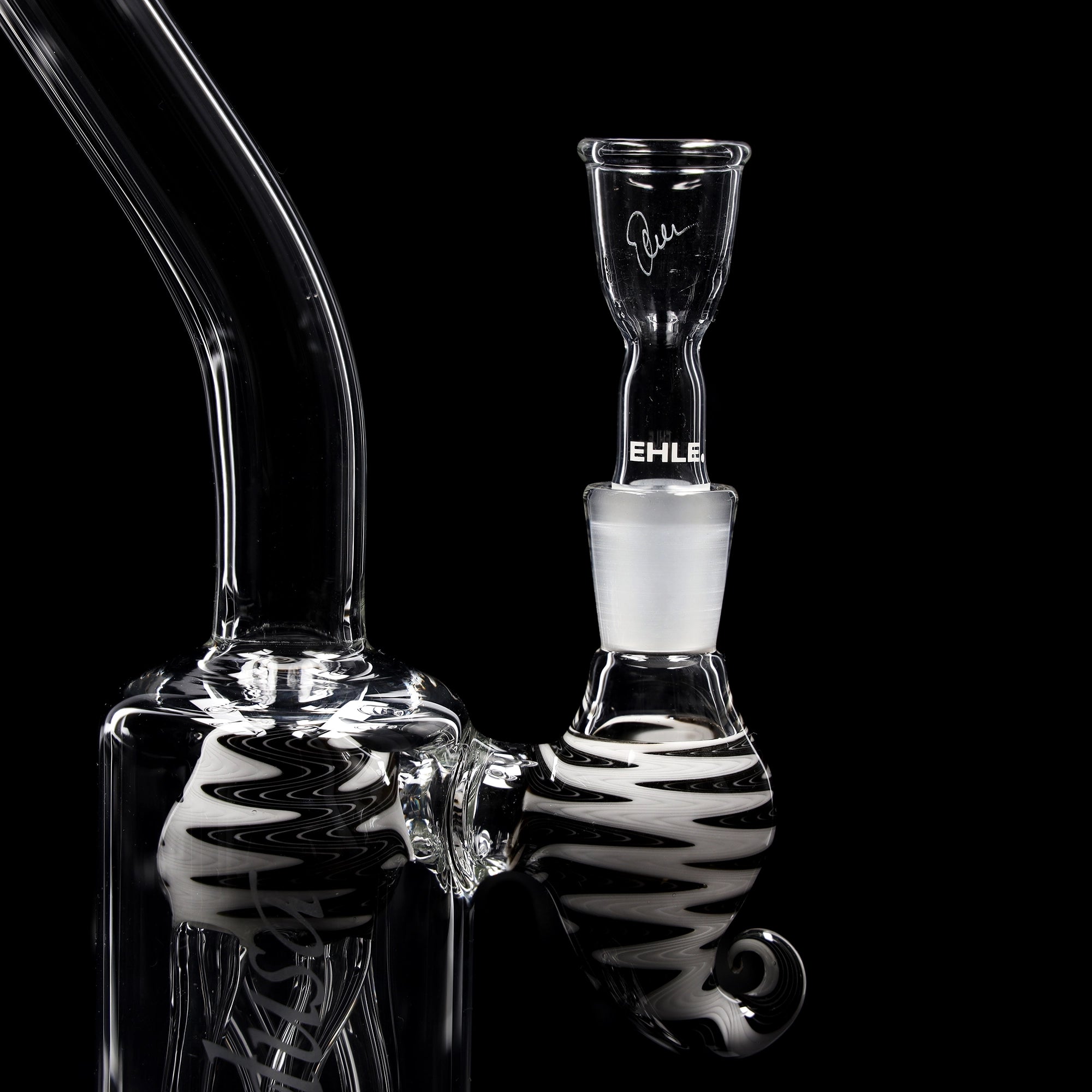 ehle-oil-rig-medusa-dab-rig-black-white image 3